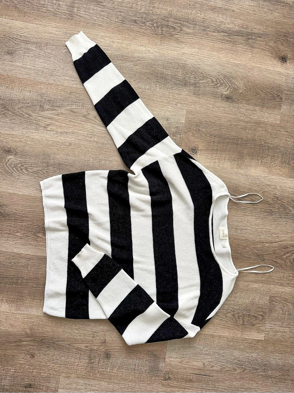 Cyrus Lightweight Striped Sweater Black & White